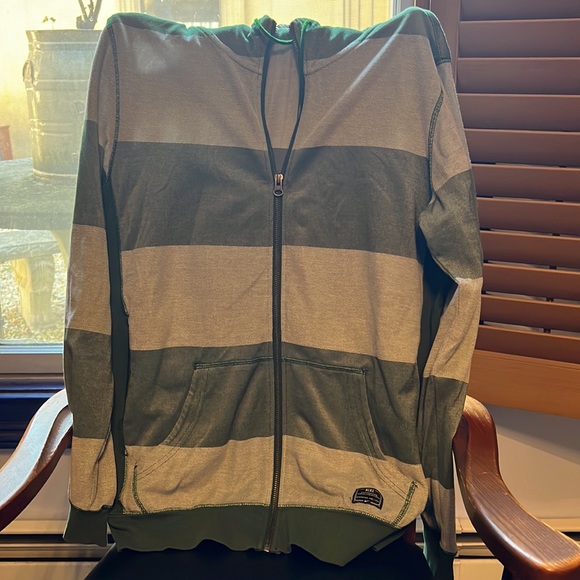 Nike Dri-fit zip front jacket. - Picture 2 of 12